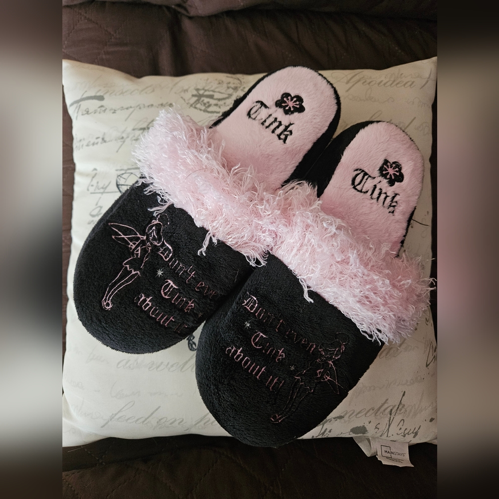 TINKERBELL SLIPPERS BLACK AND PINK